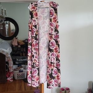 Lularoe vest